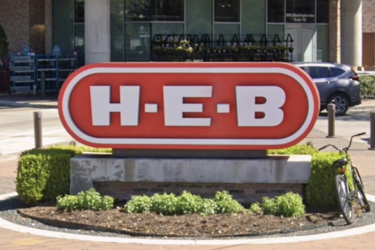 Axed H-E-B Worker Pulls Gun on Guard, Triggers Lockdown at Houston Store