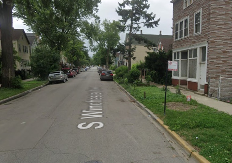 Back of the Yards Shooting Leaves 30-Year-Old Seriously Hurt