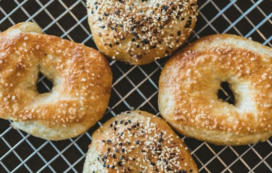 Bagel Shake-Up: Metro Detroit Bruegger’s Shops Get Einstein Makeover