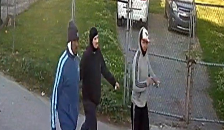Baltimore Cops Unveil Photos Of Men Sought In South Baltimore Robbery