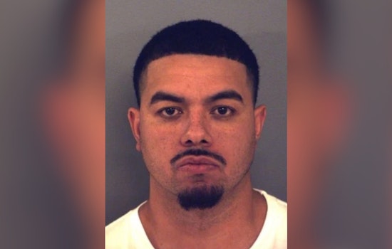 Barefoot Toddler Roams Eastlake Lot, El Paso Dad Charged With Abandoning or Endangering a Child