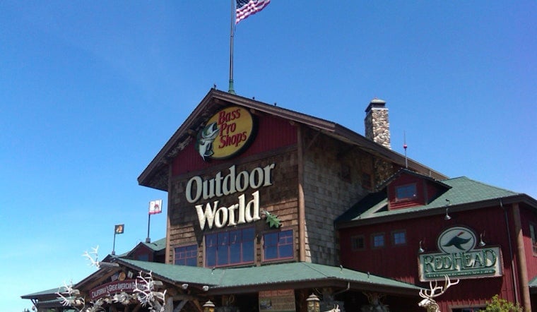 Bass Pro Lures Hicksville Megastore Deal With Tax Break Bait