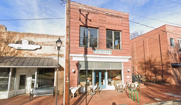 Bathroom Blaze Soaks Kindred, Shutters Davidson Dining Star
