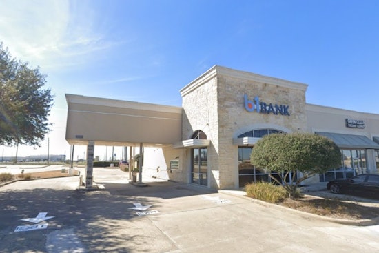 Baton Rouge Bank Plants Flag in Uptown as Houston Expansion Heats Up