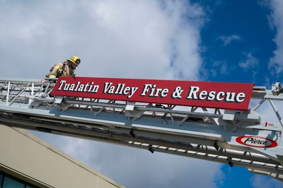 Beaverton Morning Blaze Sends Smoke Soaring Over West Hills