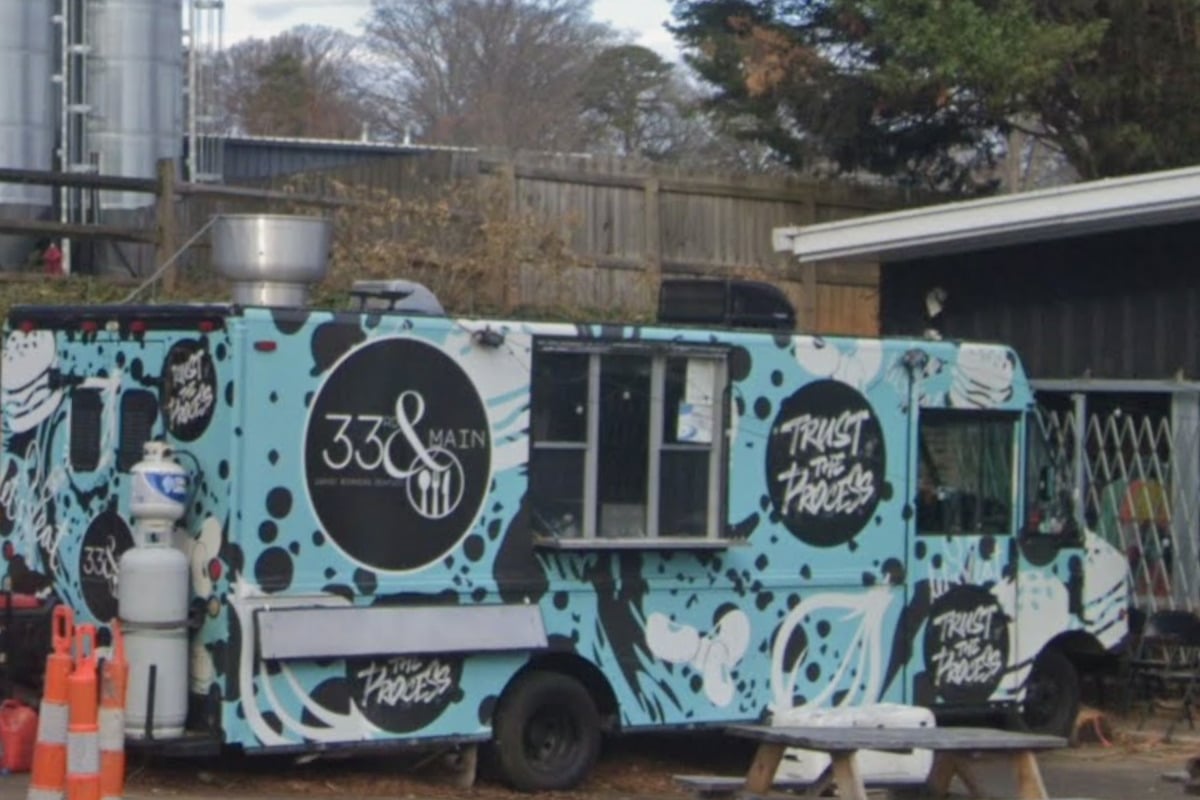 Beloved Plaza Midwood Seafood Truck 33rd & Main Calls It Quits For