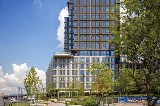 Big Money Splash On The East River As Naftali, Blavatnik Score $374M Refi For Williamsburg Wharf