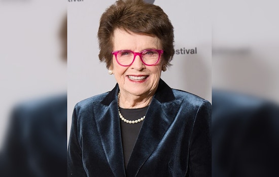 Billie Jean King And Father Greg Boyle Headline Cal State LA Commencement