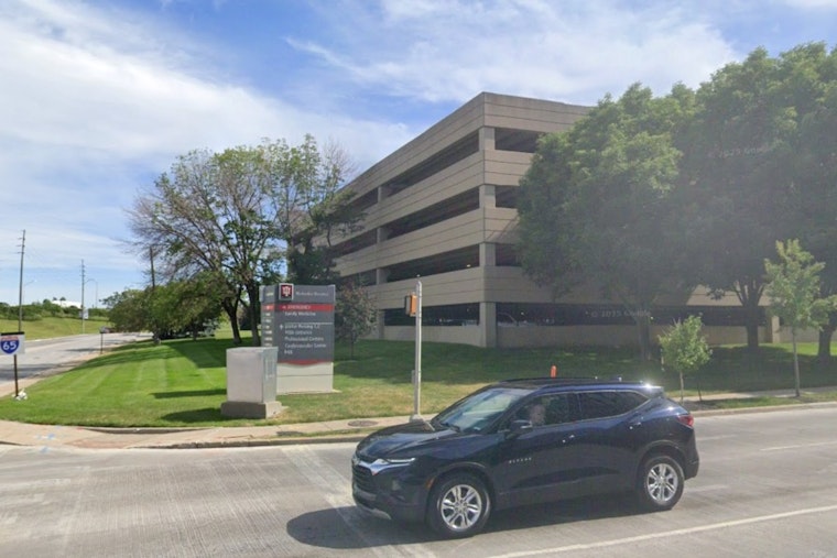 Bleeding Duo Stroll Into Indy Hospital After Mystery Near North Side Shooting