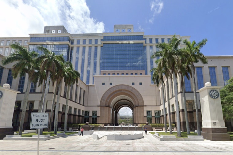 Boca Lawsuit Claims Deputies Stayed Outside As Suicide Call Turned Deadly