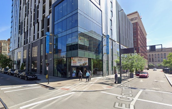 Bomb Squad Rushes Kroger On The Rhine After Threat Rattles Downtown Shoppers