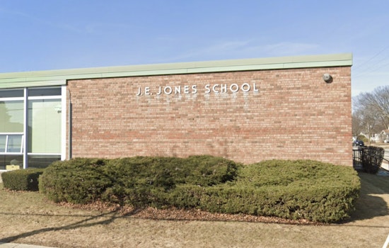 Bomb Squad Rushes To Cudahy Elementary After Suspicious Package Sparks Evacuation