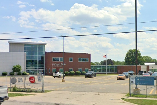 Bomb Threat Shutters Empty Dearborn Heights Career Center As Police Sweep Campus