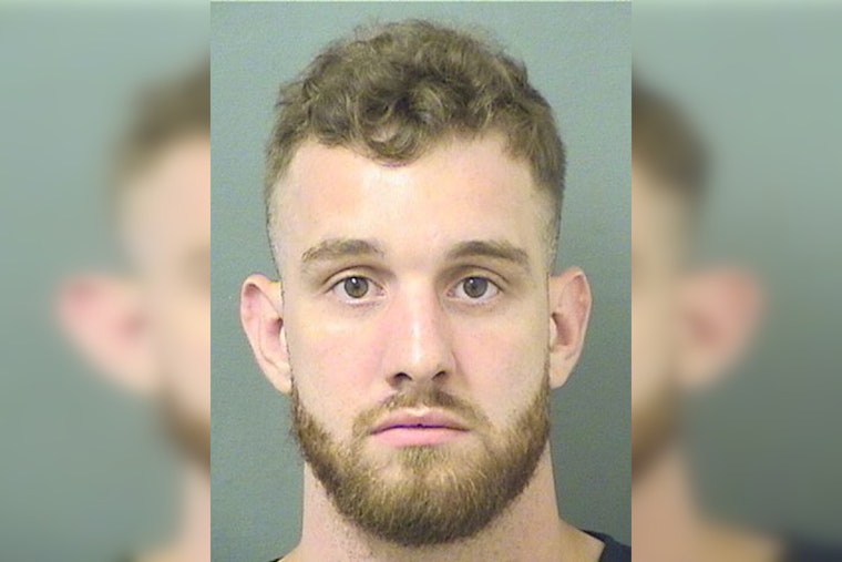 Boynton Beach man arrested after Walmart luring attempt