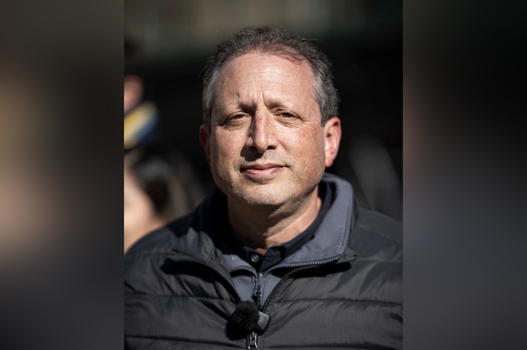 Brad Lander’s China Pension Play Haunts His House Bid