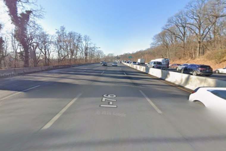 Brick-Throwing Scare Rattles Drivers On I-76 In Fairmount Park