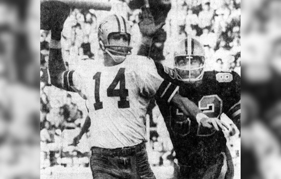 Broncos Super Bowl Trailblazer Craig Morton Dead at 83 in Mill Valley
