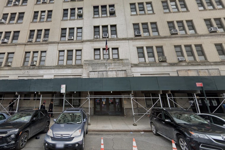 Bronx Board Torpedoes Phipps' Giant West Farms Overhaul