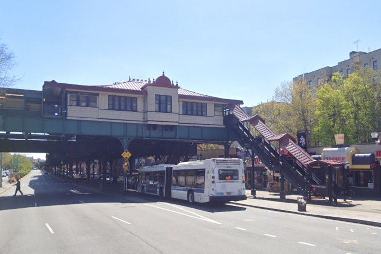 Bronx Subway Platform Death Rocks 242nd Street Terminal