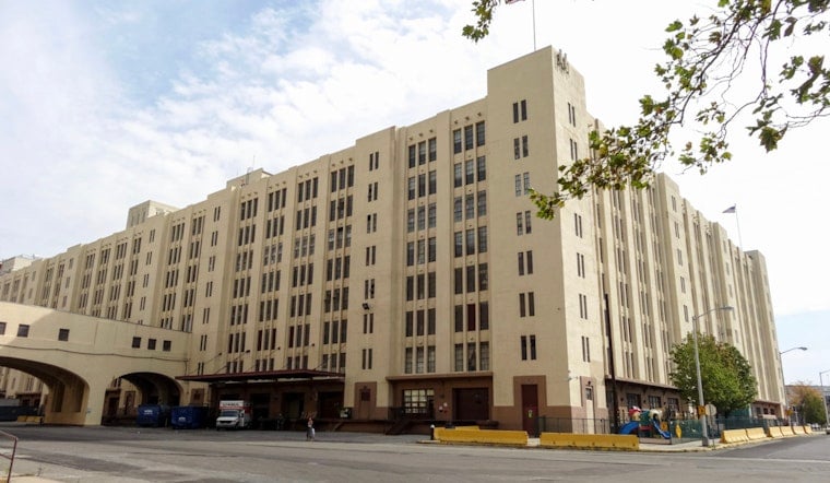 Brooklyn Army Terminal Roof Goes Solar, Sunset Park Cashes In