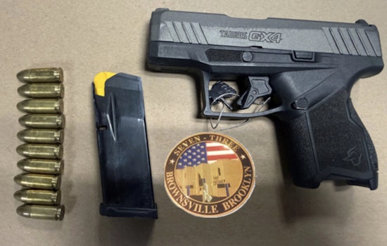 Brooklyn Cops Collar Suspect After Gun Threat, Nab Loaded Weapon