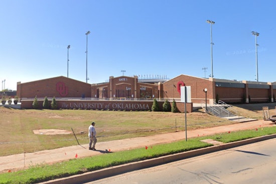 Bulldogs Crash Sooner Softball Dynasty in Norman Shocker