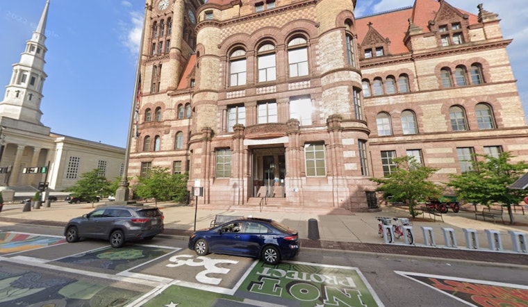 Cane With Suspected Weapon Briefly Empties Cincinnati City Hall