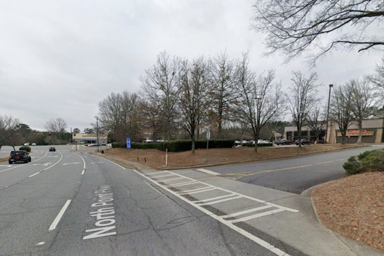 Cards, Cocktails and Trash Talk: Showdown Social Shuffles Into Alpharetta