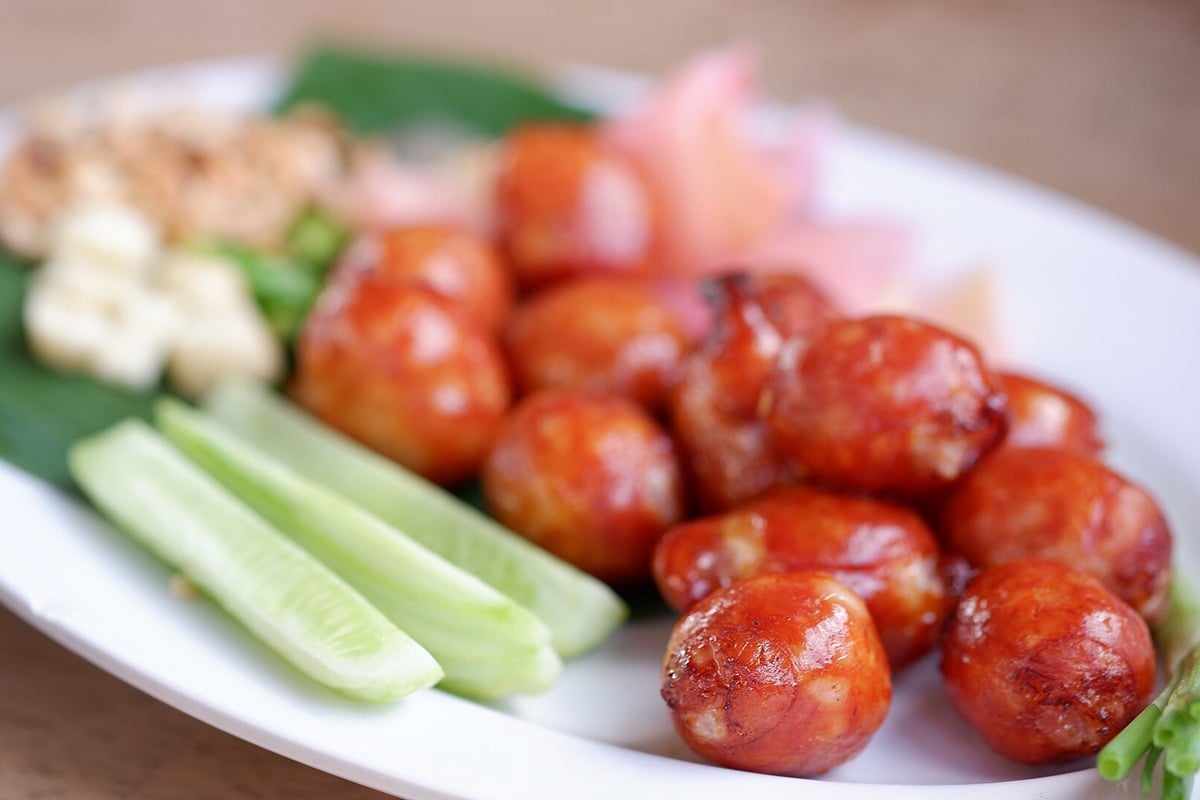 Carmel's Funky Thai Sausage Is Suddenly The Suburbs' Must‑Try Bite