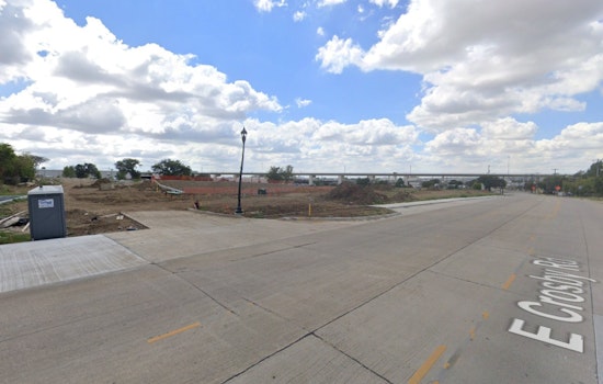 Carrol Crest Enclave Rises As $160 Million Bet On Carrollton Living