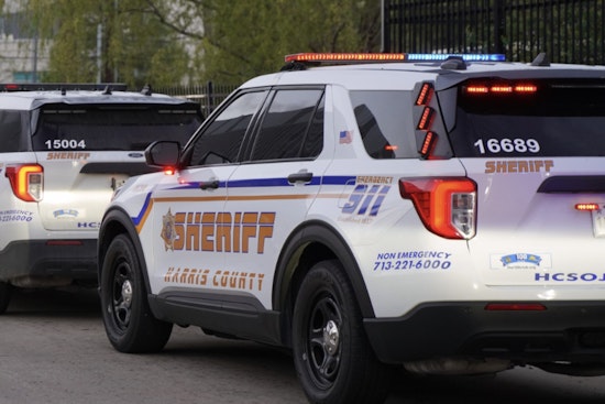 Channelview Block Locked Down After Man Barricades Home With Pistol