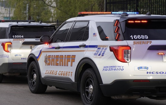 Channelview Block Locked Down After Man Barricades Home With Pistol