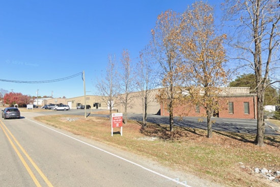 Charleston Investor Sneaks Into Charlotte With $6.8M Matthews Warehouse Play