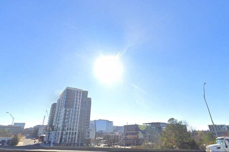 Charlotte Shakes Off Fog, Steps Into Sun-Soaked Weekend