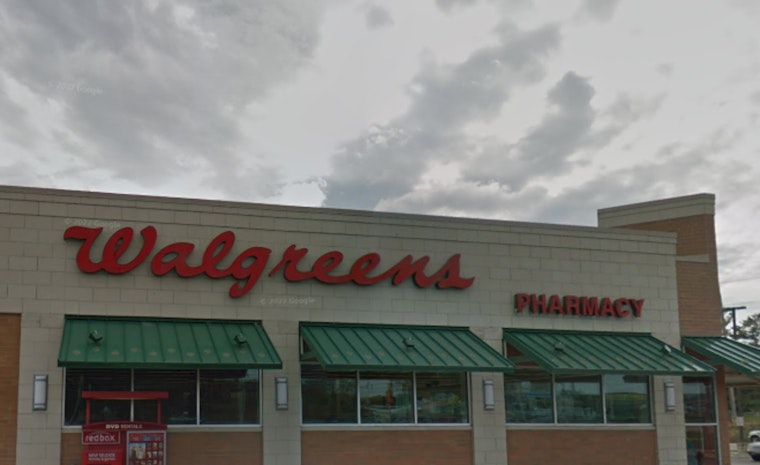 Chatham Ald. Hall Demands Answers After Walgreens Closure