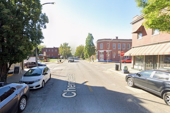 Cherokee Caravan Packs Antique Row In Memorial Day Shopping Frenzy