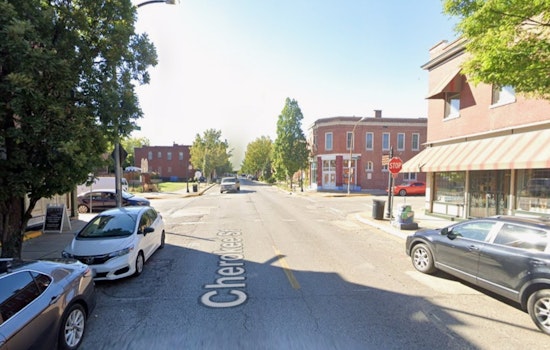 Cherokee Caravan Packs Antique Row In Memorial Day Shopping Frenzy