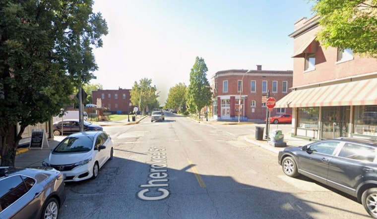 Cherokee Caravan Packs Antique Row In Memorial Day Shopping Frenzy