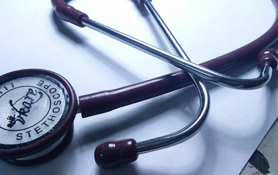 Chicago Doctor Charged Over Alleged IV NAD Infusions In Indiana