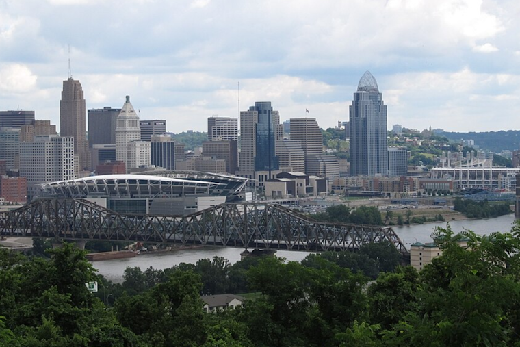 Cincinnati Wakes To Drizzle, Then Breezy Sunshine As Weekend Heat Bears Down