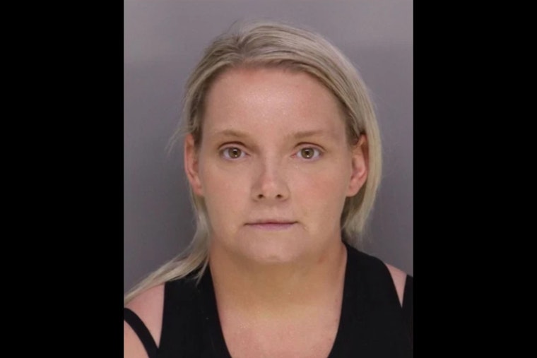 Cincy Woman Passed Out at Wheel With Kids in Back Seat, Cops Say