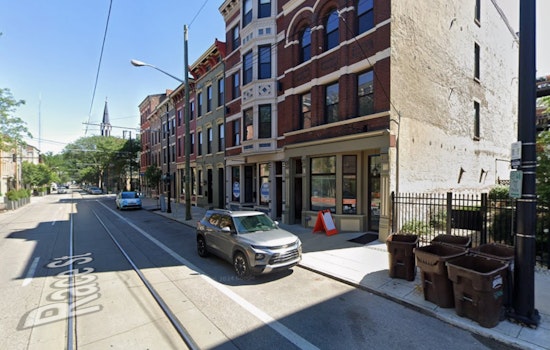 Cinnamon Roll Hotspot The Roll Takes Over OTR Sweet Spot