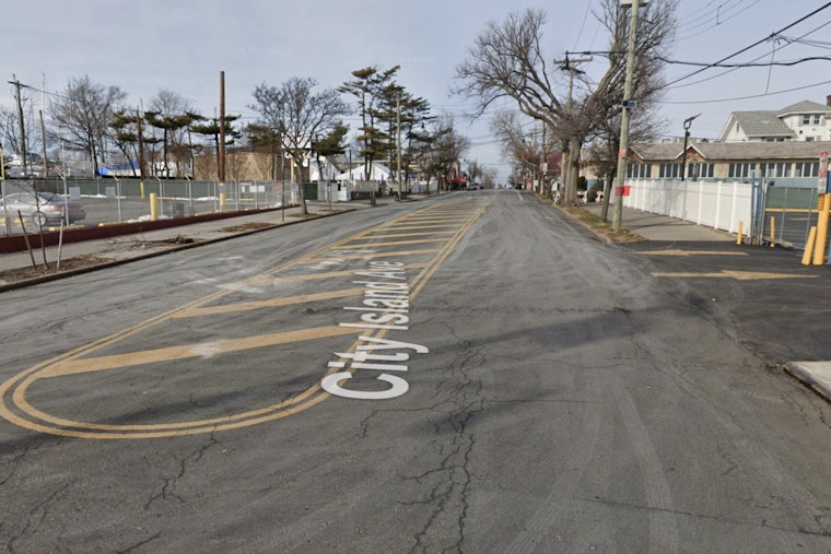 City Island Boatyard Inferno Lights Up Bronx Night