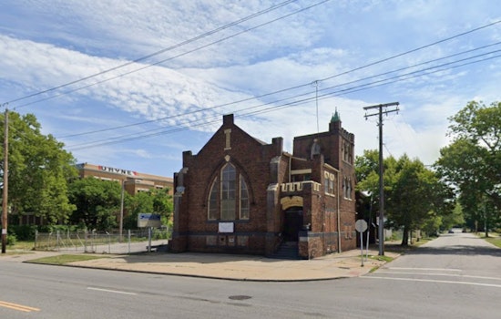 Cleveland’s Senior Lifeline Keeps Food Pantries From Running On Empty