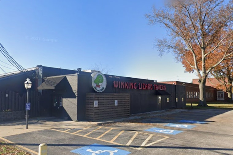Cleveland’s Winking Lizard Stomps Big Chains To Snag Best Sports Bar Crown