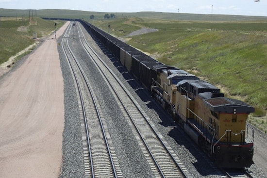 Coal Cars Topple In East Carondelet, Crossing Shut But Everyone Walks Away