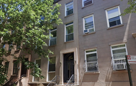 Cobble Hill Stunner Lands Buyer After $5 Million Haircut