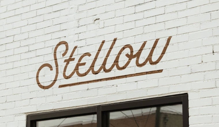 Coffee, Roses And Grandma Vibes, Stellow Lands In Chamblee