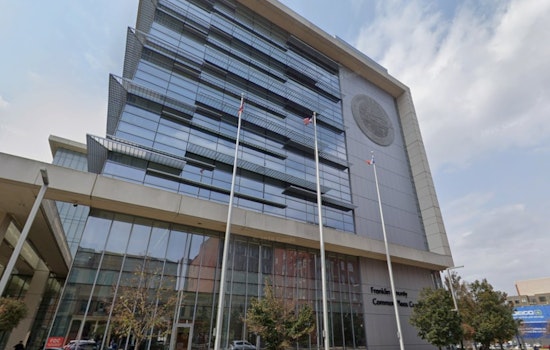 Columbus Courtroom Melts Down After Defendant Smears Feces On Defense Table