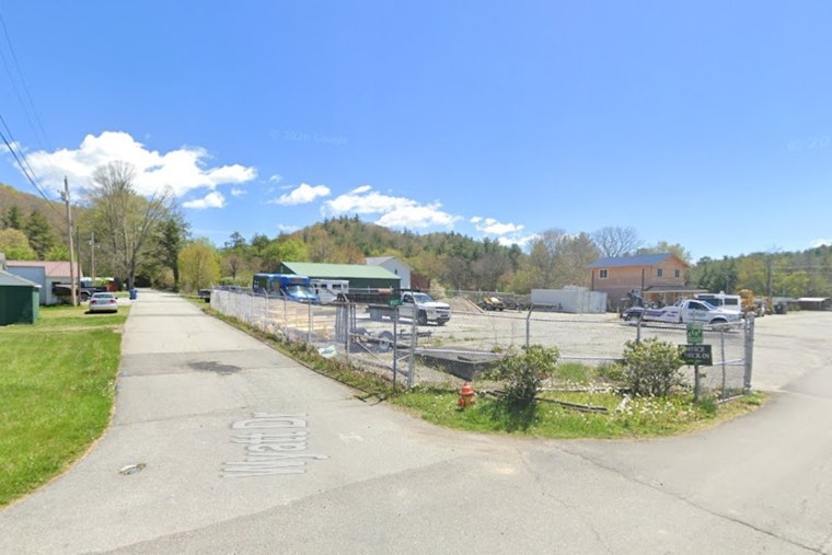 Cops Nab Wanted Man, Recover Missing Teen In Newland RV Park Chase